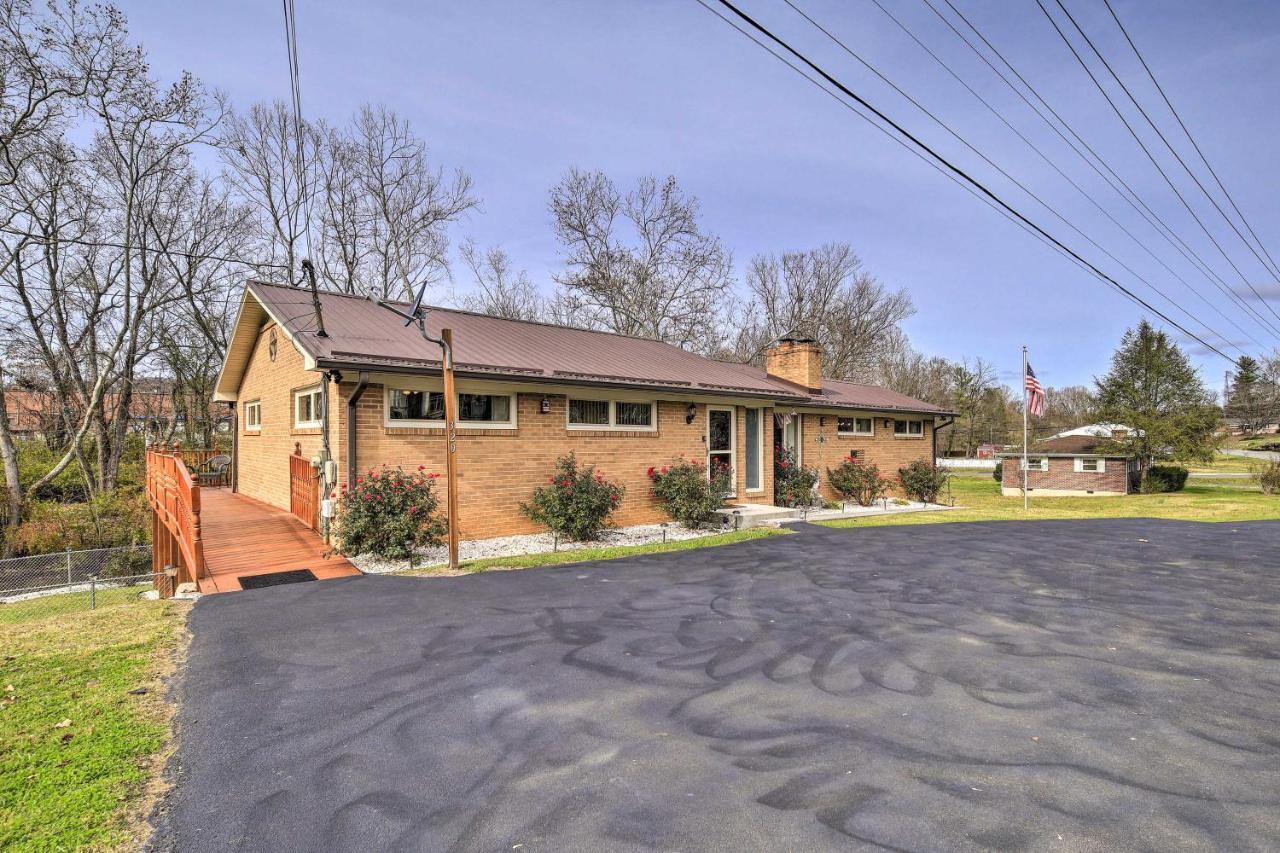 Villa Bristol Retreat With Creek Access 2 Mi To Dtwn Exterior foto